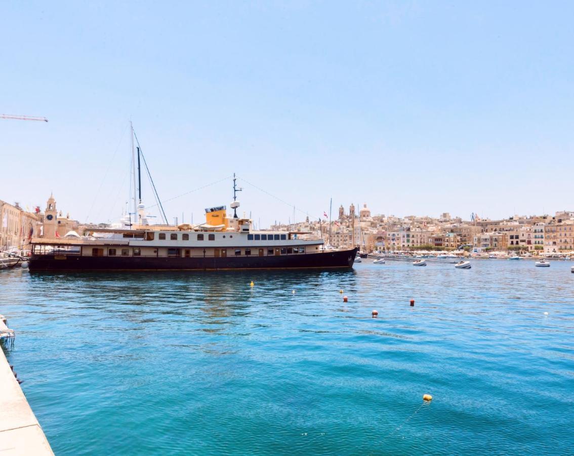 Vittoriosa' Seafront 2 Bed Highly Furnished Apartment Birgu Exterior foto